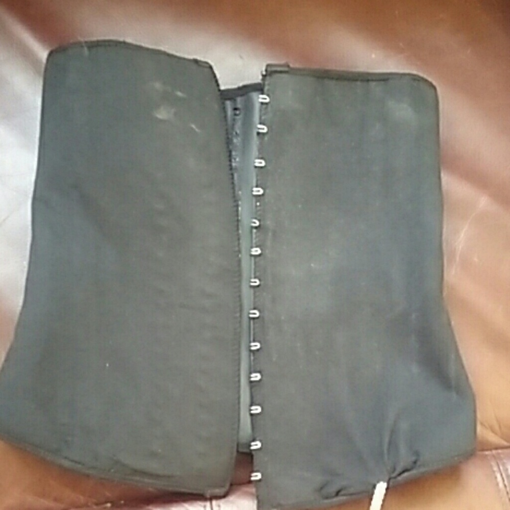 Waist Trainer